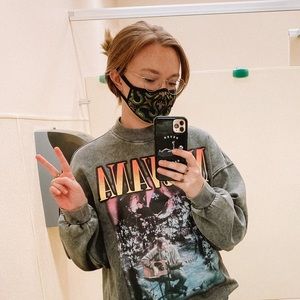 Meet your Posher, Sam